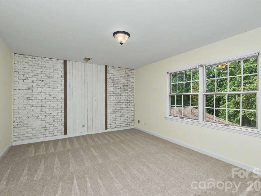 6117 Cherry Tree Lane, Charlotte, NC 28270.  MLS# CAR4388297, YatesRealty ID 29472. 