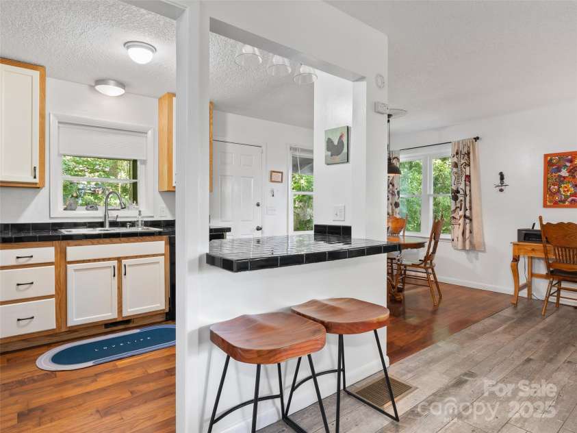 290 Turkey Pen Road, Franklin, NC 28734.  MLS# CAR4287890, YatesRealty ID 29473. 