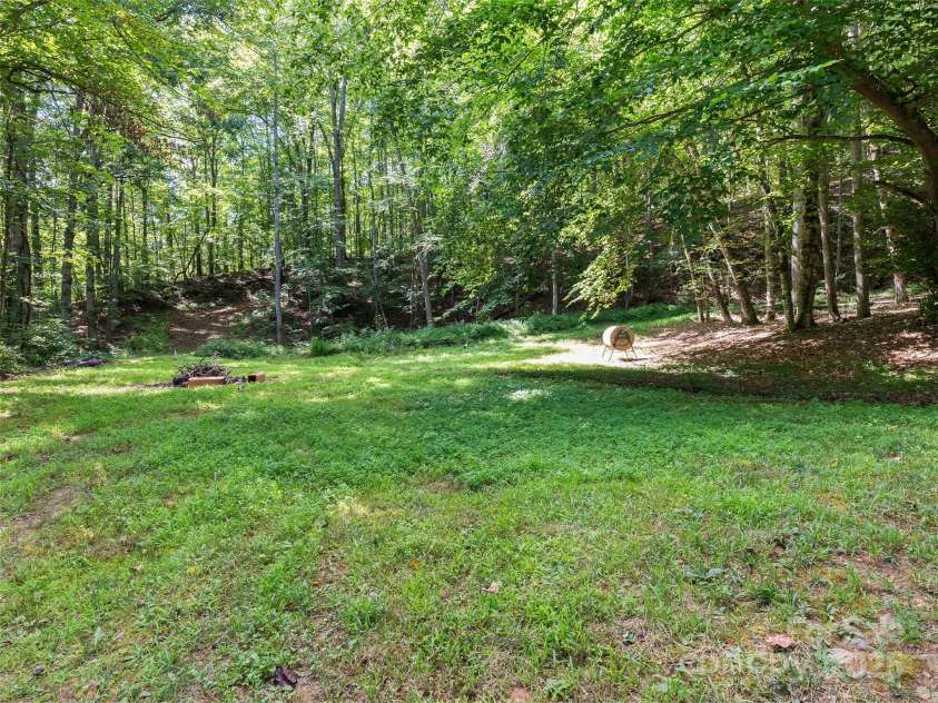 290 Turkey Pen Road, Franklin, NC 28734.  MLS# CAR4287890, YatesRealty ID 29473. 