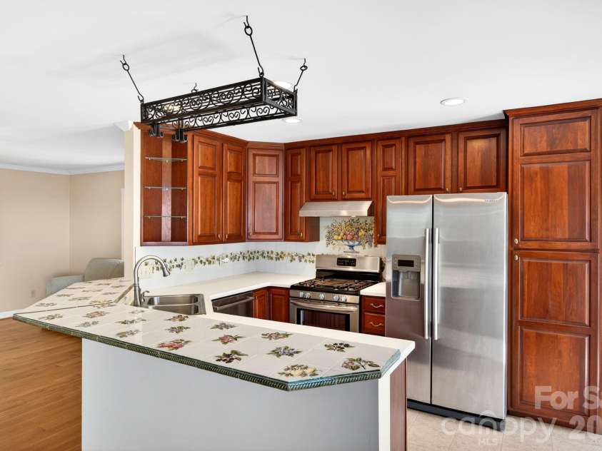 58 Randall Drive, Fairview, NC 28730.  MLS# CAR4388685, YatesRealty ID 29473. Kitchen