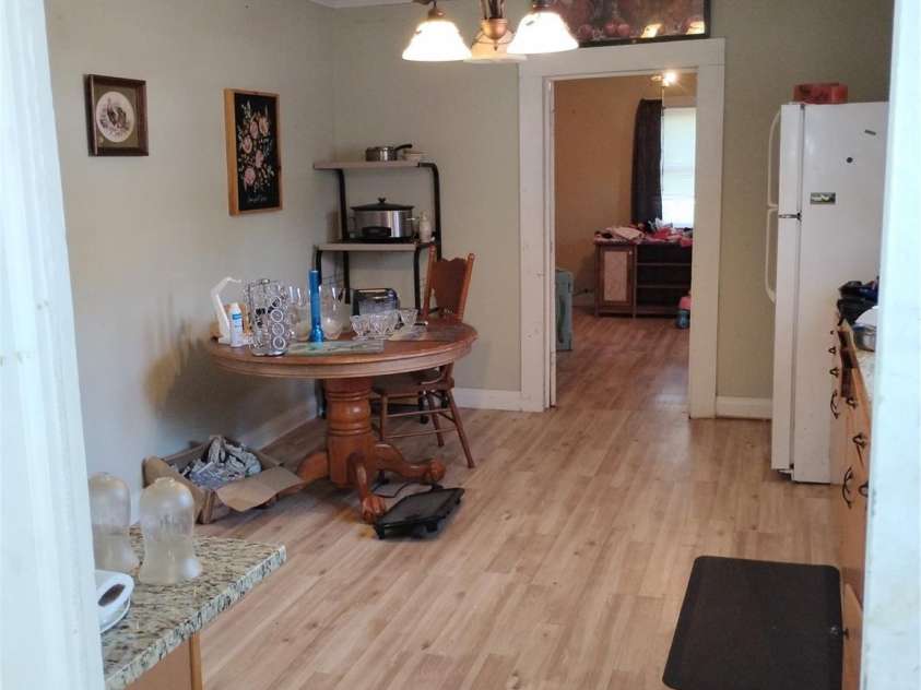 2950 Irish Potato Road, Concord, NC 28025.  MLS# CAR4386914, YatesRealty ID 29477. 2nd bed to Kitchen