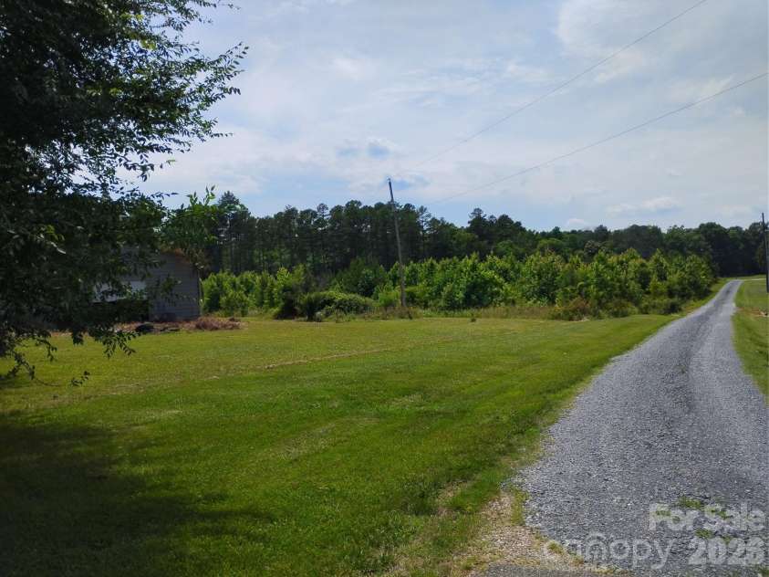 2950 Irish Potato Road, Concord, NC 28025.  MLS# CAR4386914, YatesRealty ID 29477. 