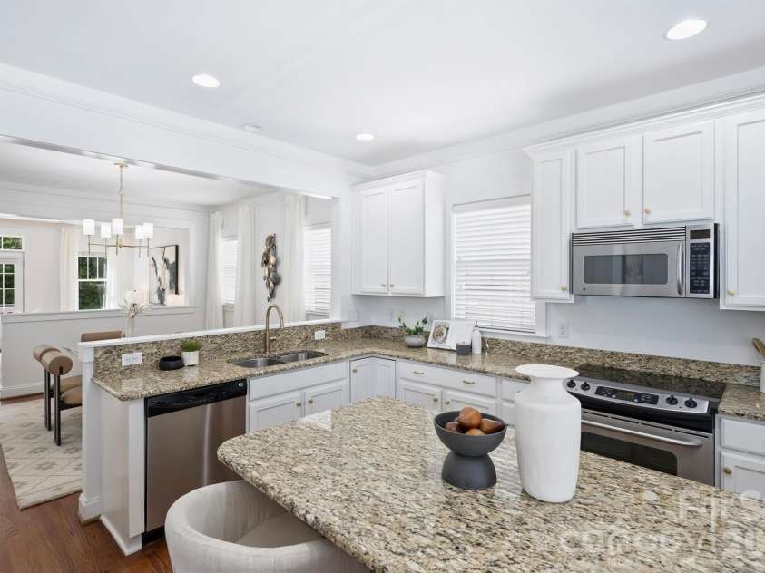 1916 Lela Avenue, Charlotte, NC 28208.  MLS# CAR4375343, YatesRealty ID 29478. 