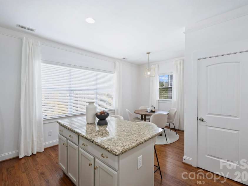 1916 Lela Avenue, Charlotte, NC 28208.  MLS# CAR4375343, YatesRealty ID 29478. 