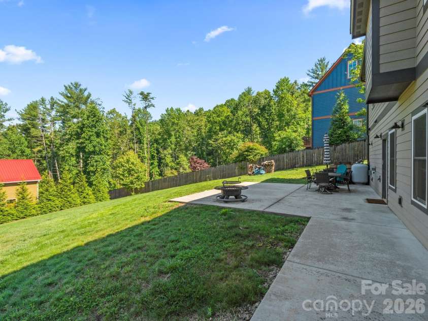 156 Dogwood Drive, Weaverville, NC 28787.  MLS# CAR4384835, YatesRealty ID 29479. 