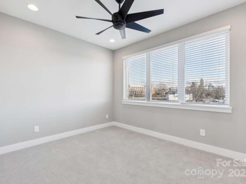 1927 Trade Street, Charlotte, NC 28216.  MLS# CAR4212090, YatesRealty ID 2948. 