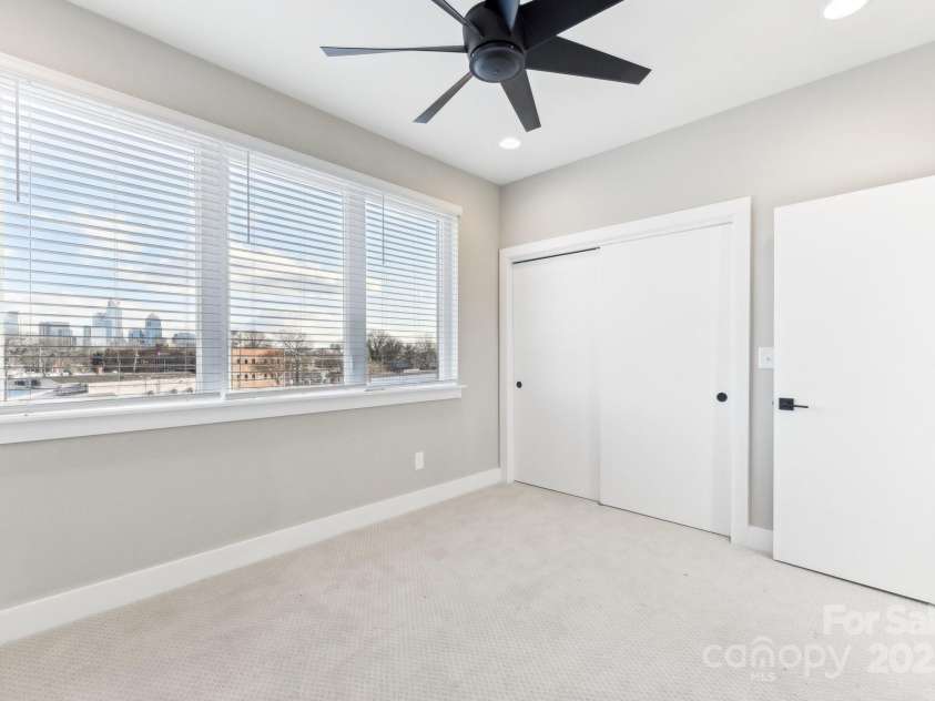 1927 Trade Street, Charlotte, NC 28216.  MLS# CAR4212090, YatesRealty ID 2948. 
