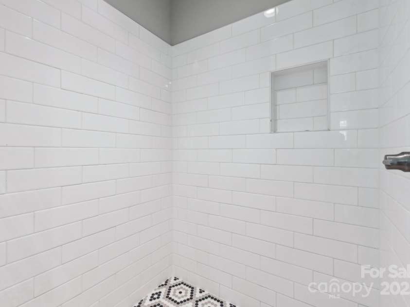 1927 Trade Street, Charlotte, NC 28216.  MLS# CAR4212090, YatesRealty ID 2948. 