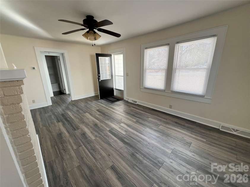 615 Arlington Avenue, Albemarle, NC 28001.  MLS# CAR4341299, YatesRealty ID 2948. Living Room