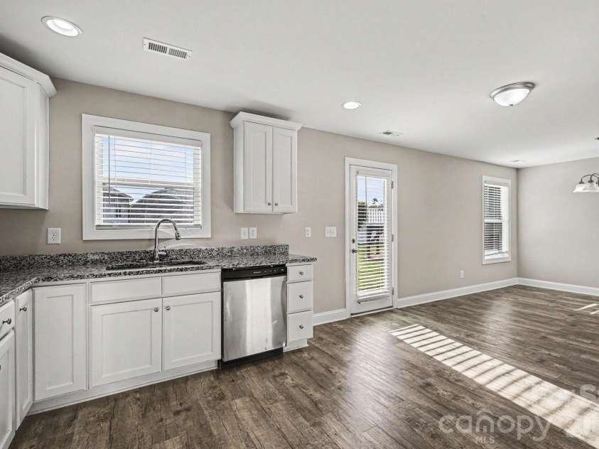1573 Mayfair Drive, Conover, NC 28613.  MLS# CAR4378646, YatesRealty ID 29481. 