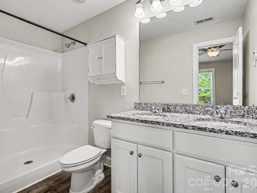 1573 Mayfair Drive, Conover, NC 28613.  MLS# CAR4378646, YatesRealty ID 29481. 
