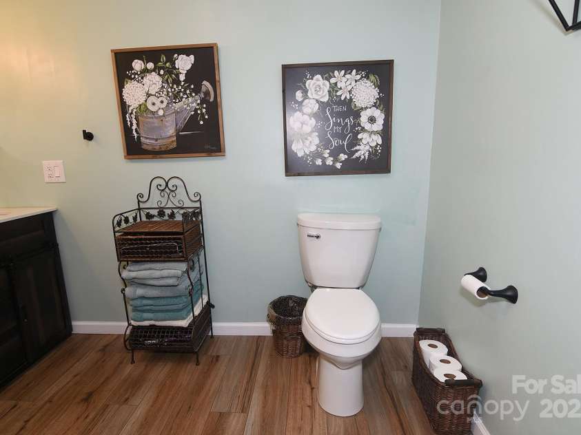 86 Skyview Drive, Waynesville, NC 28786.  MLS# CAR4286814, YatesRealty ID 29482. 