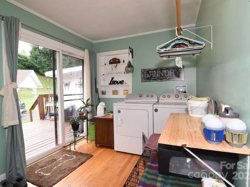 86 Skyview Drive, Waynesville, NC 28786.  MLS# CAR4286814, YatesRealty ID 29482. Bonus Room 3