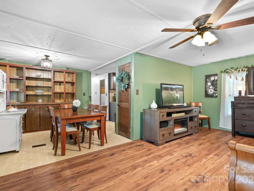 4417 King Wilkinson Road, Denver, NC 28037.  MLS# CAR4284778, YatesRealty ID 29483. 