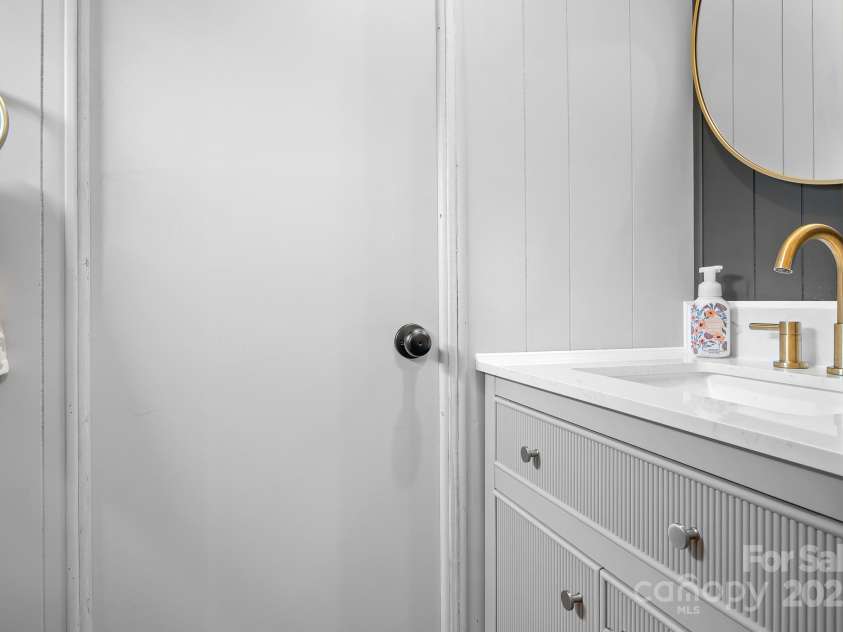 4417 King Wilkinson Road, Denver, NC 28037.  MLS# CAR4284778, YatesRealty ID 29483. 