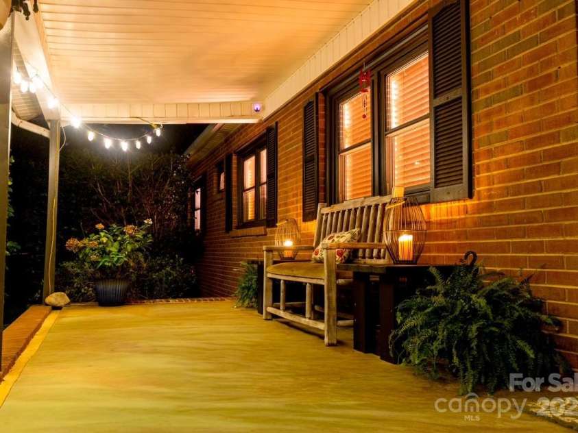 4417 King Wilkinson Road, Denver, NC 28037.  MLS# CAR4284778, YatesRealty ID 29483. 