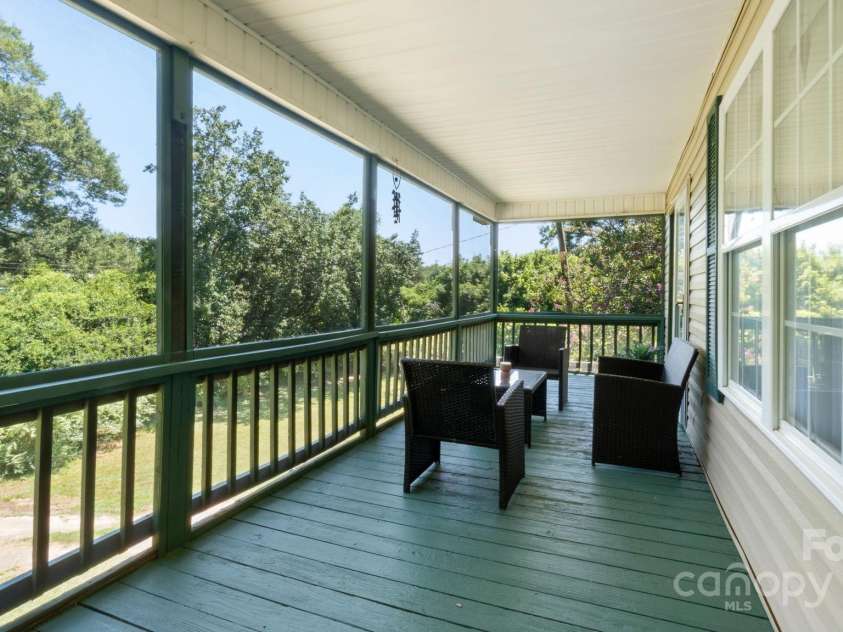 3013 Birchfield Lane, Gastonia, NC 28056.  MLS# CAR4286864, YatesRealty ID 29485. 