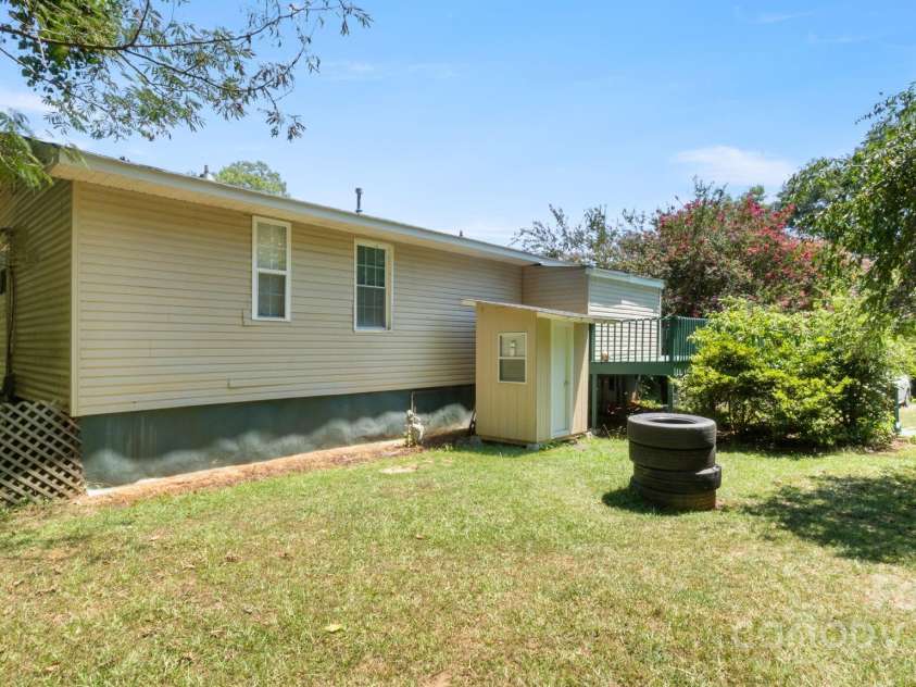 3013 Birchfield Lane, Gastonia, NC 28056.  MLS# CAR4286864, YatesRealty ID 29485. 