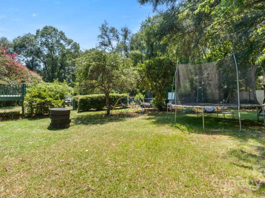3013 Birchfield Lane, Gastonia, NC 28056.  MLS# CAR4286864, YatesRealty ID 29485. 