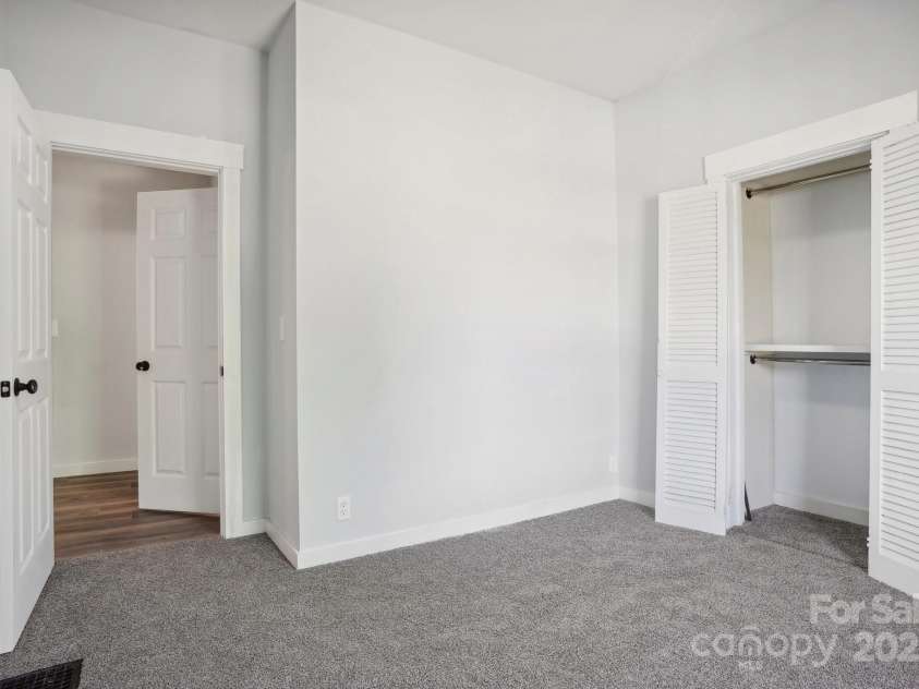 705 Lancaster Avenue, Monroe, NC 28112.  MLS# CAR4288076, YatesRealty ID 29487. BDRM 1