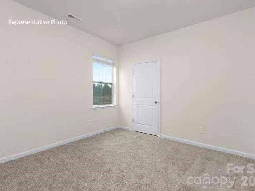 116 Lakeside Ridge Way, Mooresville, NC 28117.  MLS# CAR4389707, YatesRealty ID 29489. 