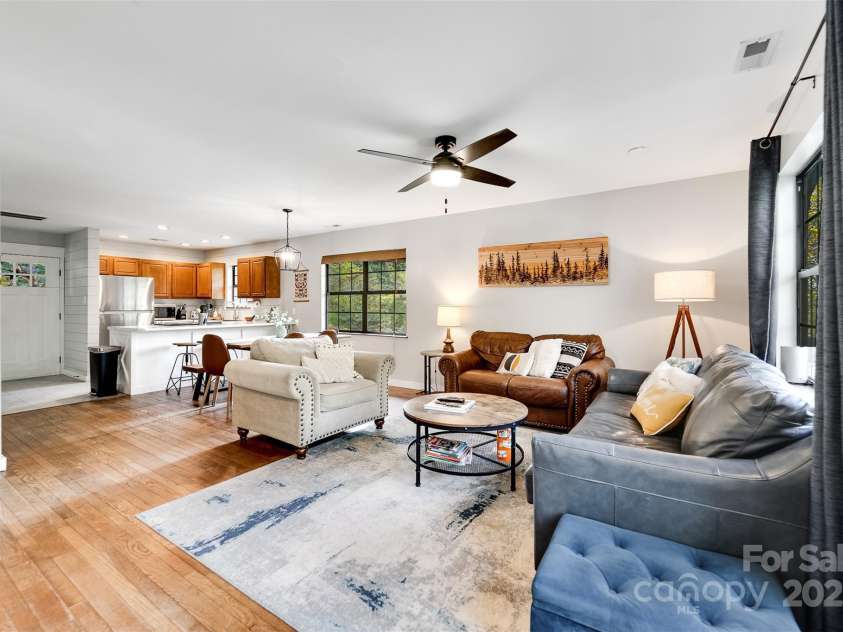 125 Nugget Lane, Sylva, NC 28779.  MLS# CAR4316160, YatesRealty ID 2949. 