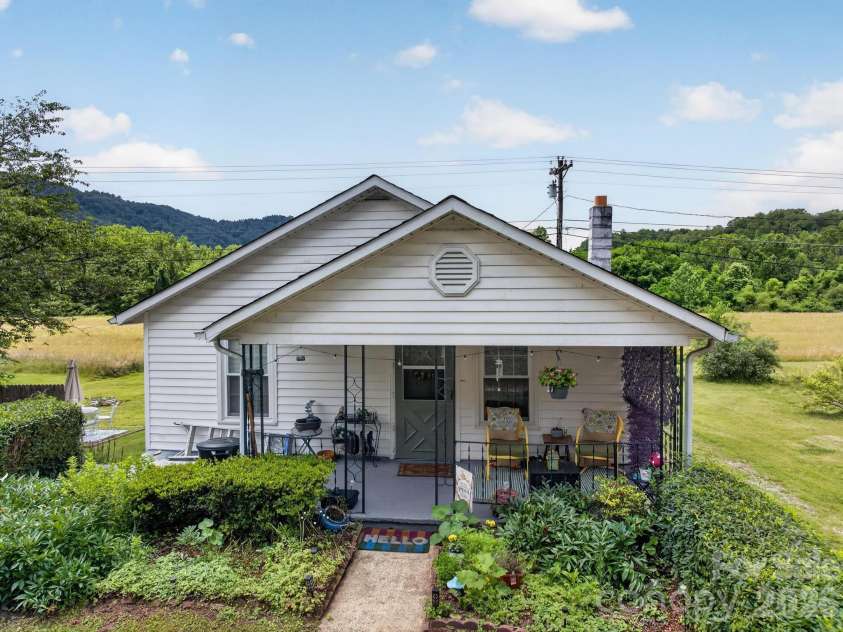 1327 Hwy 268 Highway, Lenoir, NC 28645.  MLS# CAR4390292, YatesRealty ID 29490. 