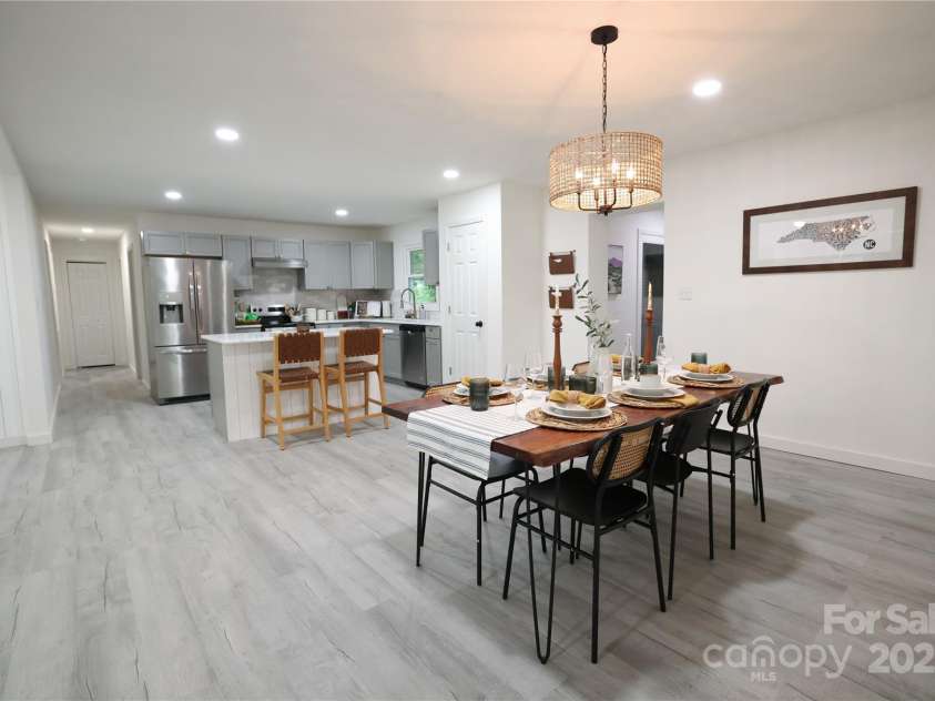 2518 Cove Creek Drive, Gastonia, NC 28056.  MLS# CAR4283051, YatesRealty ID 29491. 