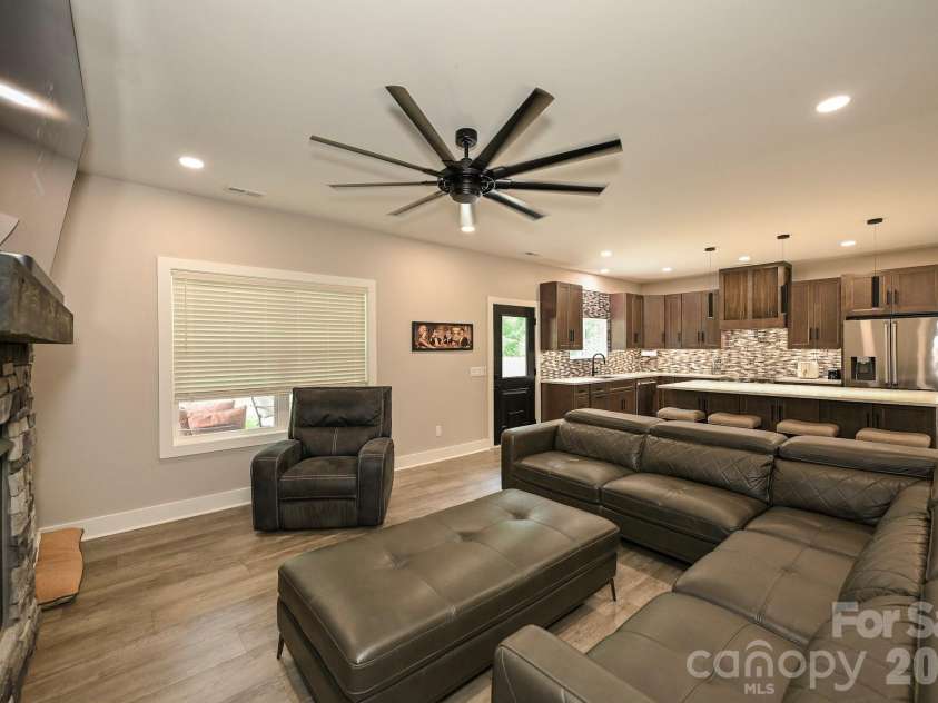 6319 Highway 205 Highway, Marshville, NC 28103.  MLS# CAR4391280, YatesRealty ID 29491. 