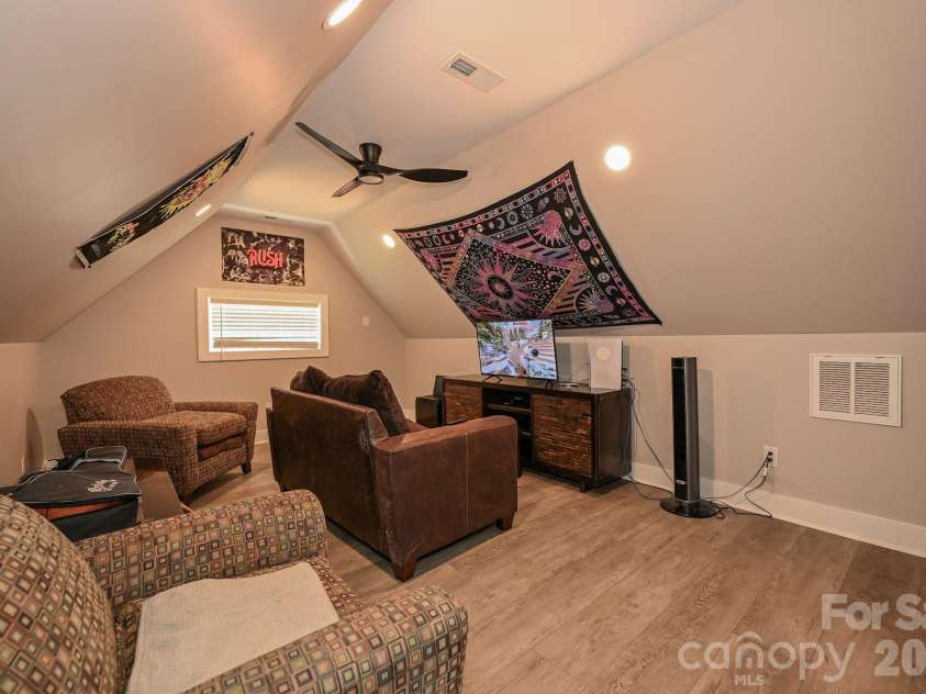 6319 Highway 205 Highway, Marshville, NC 28103.  MLS# CAR4391280, YatesRealty ID 29491. 