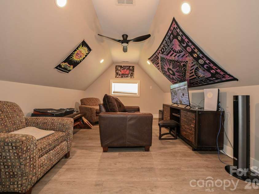 6319 Highway 205 Highway, Marshville, NC 28103.  MLS# CAR4391280, YatesRealty ID 29491. 