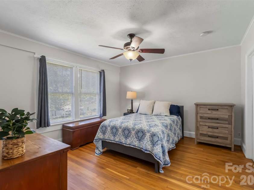 101 Falls Street, Morganton, NC 28655.  MLS# CAR4388949, YatesRealty ID 29492. 