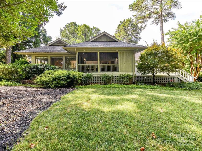 7963 Prestwick Lane, Stanley, NC 28164.  MLS# CAR4283609, YatesRealty ID 29492. 