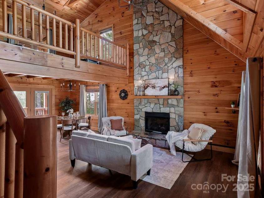 123 Chickadee Lane, Maggie Valley, NC 28751.  MLS# CAR4279318, YatesRealty ID 29494. 