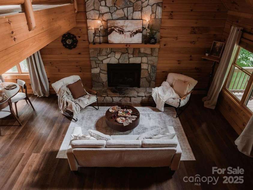 123 Chickadee Lane, Maggie Valley, NC 28751.  MLS# CAR4279318, YatesRealty ID 29494. 