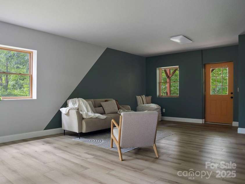 123 Chickadee Lane, Maggie Valley, NC 28751.  MLS# CAR4279318, YatesRealty ID 29494. 