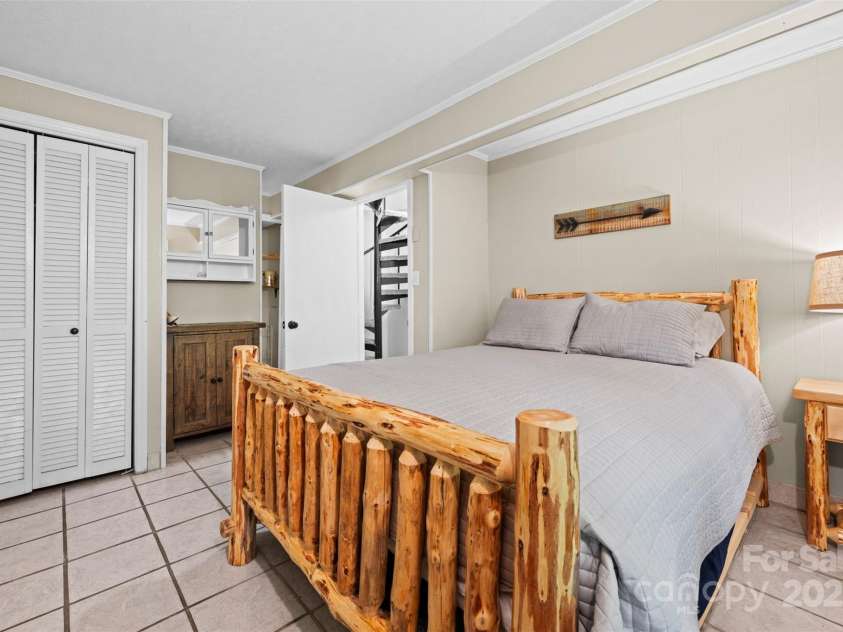 321 Charter Hills Road, Beech Mountain, NC 28604.  MLS# CAR4276469, YatesRealty ID 29495. Guest bedroom 2
