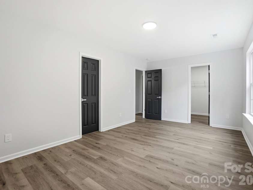 3625 Bullard Street, Charlotte, NC 28208.  MLS# CAR4387387, YatesRealty ID 29495. Bed 3