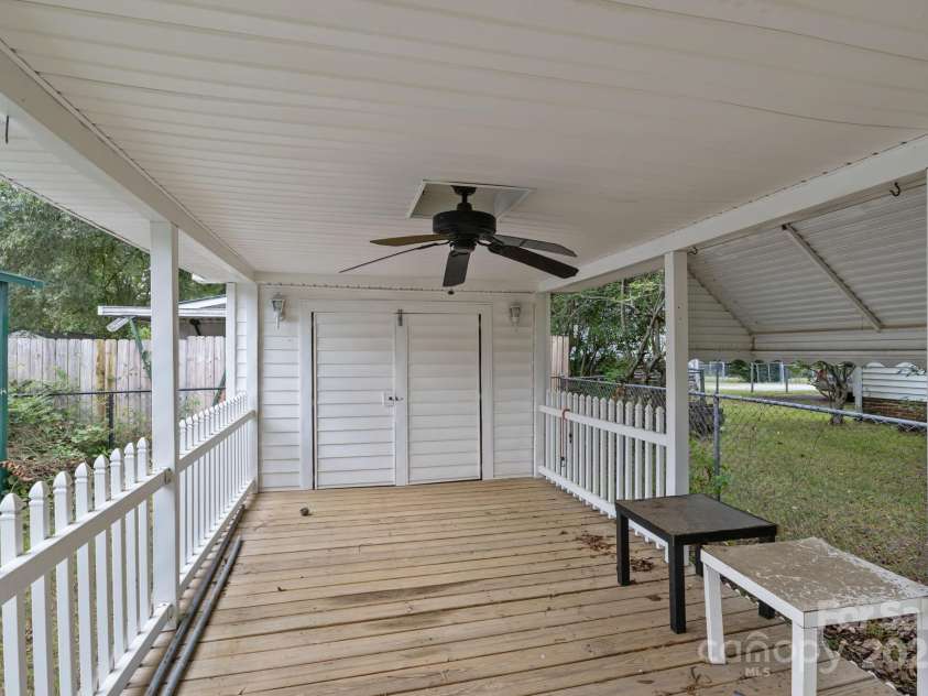 765 Church Street, Mooresville, NC 28115.  MLS# CAR4284871, YatesRealty ID 29497. 