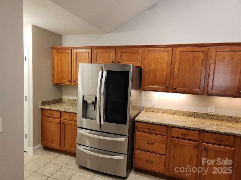 1 Mountain Meadow Circle, Weaverville, NC 28787.  MLS# CAR4281134, YatesRealty ID 29499. Door-in-Door Refrigerator
