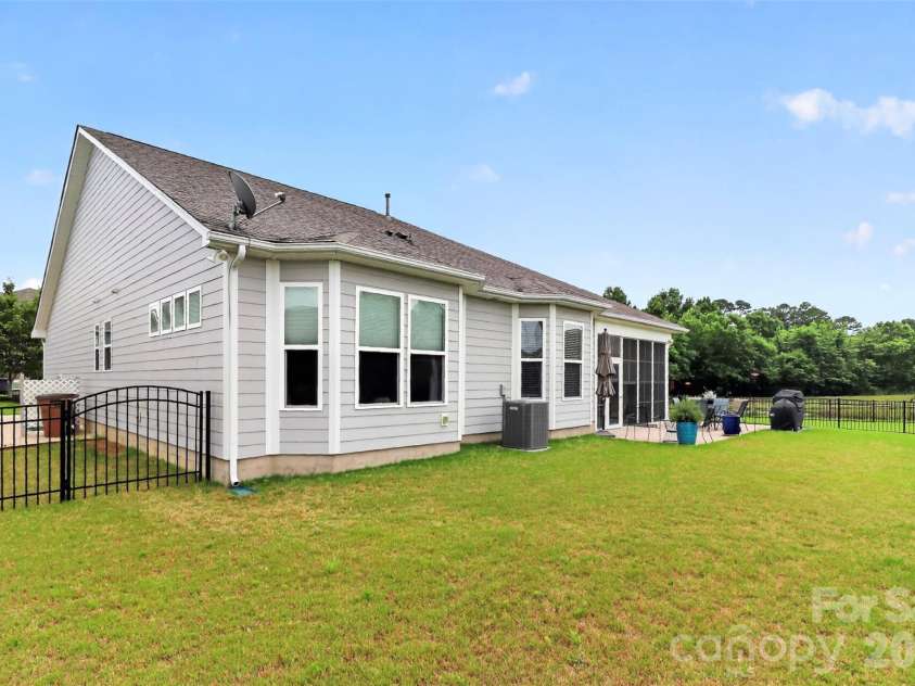 3046 Paddington Drive, Indian Trail, NC 28079.  MLS# CAR4391189, YatesRealty ID 29499. 