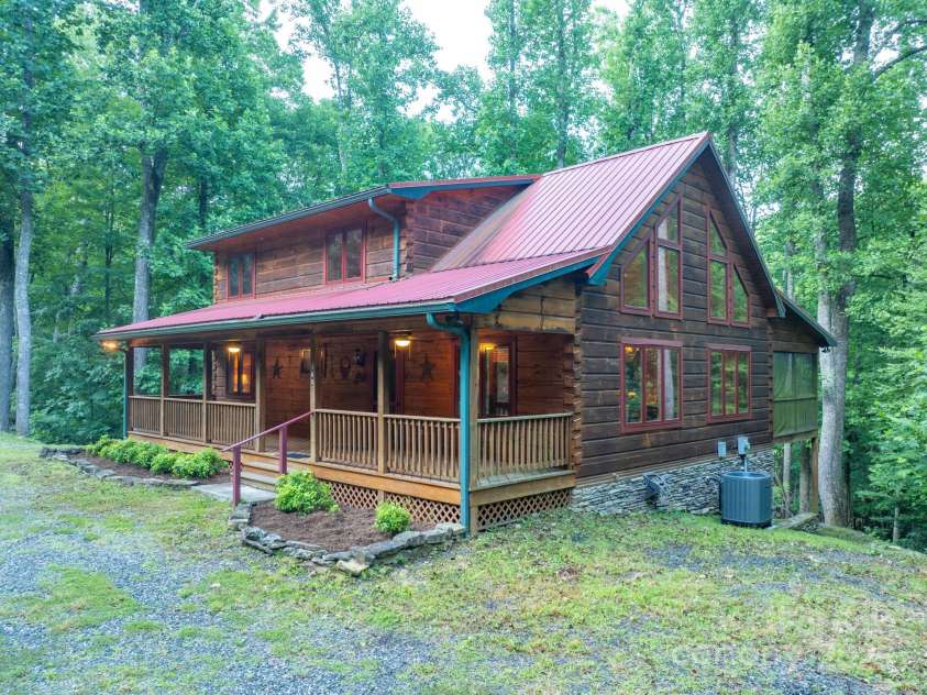 160 Capote Court, Boone, NC 28607.  MLS# CAR4319414, YatesRealty ID 295. 