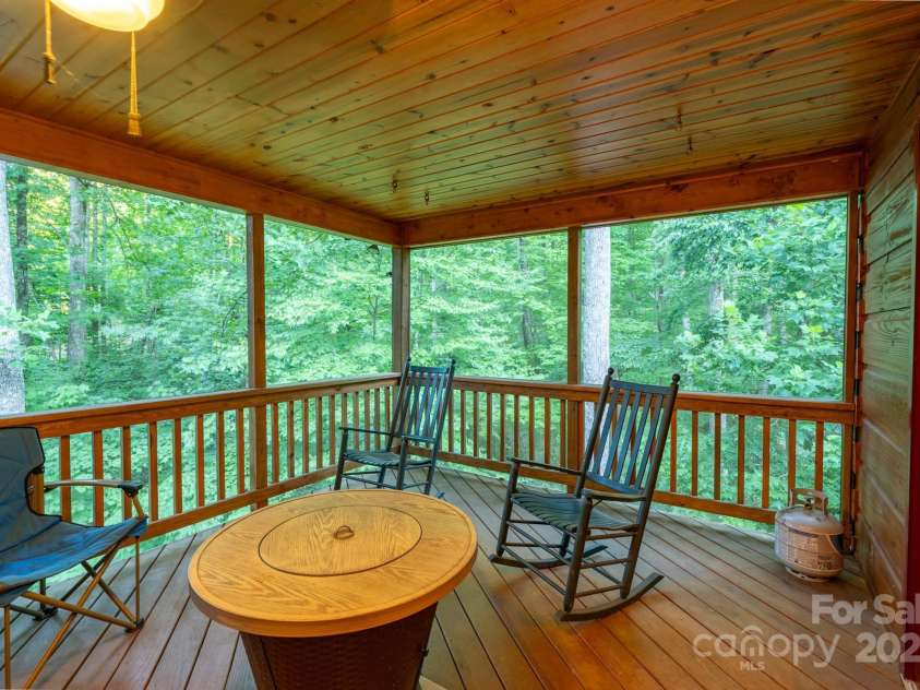 160 Capote Court, Boone, NC 28607.  MLS# CAR4319414, YatesRealty ID 295. 