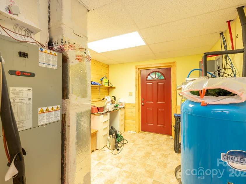 160 Capote Court, Boone, NC 28607.  MLS# CAR4319414, YatesRealty ID 295. 