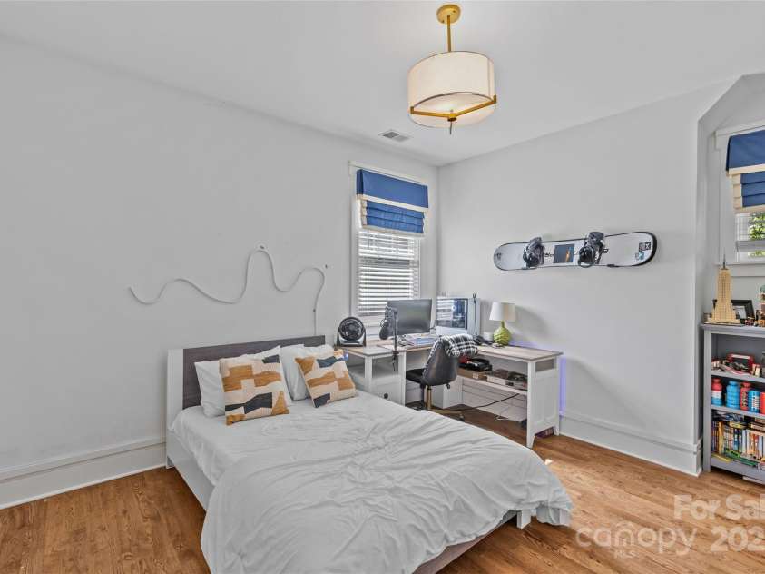 2614 Chesterfield Avenue, Charlotte, NC 28205.  MLS# CAR4305370, YatesRealty ID 2950. Guest Bedroom