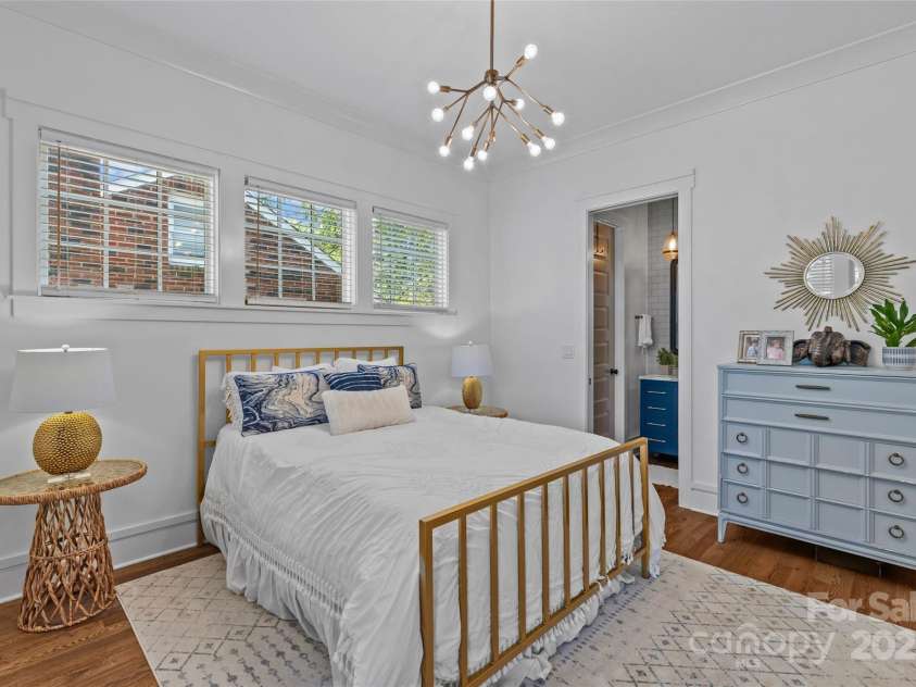 2614 Chesterfield Avenue, Charlotte, NC 28205.  MLS# CAR4305370, YatesRealty ID 2950. Main Level Guest Bedroom