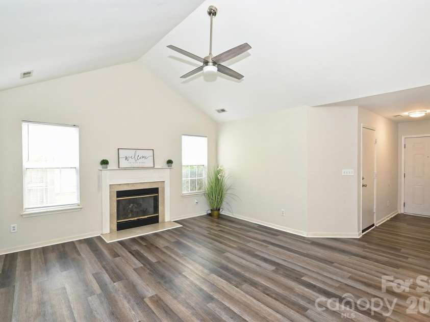 12048 Brownestone View Drive, Charlotte, NC 28269.  MLS# CAR4390682, YatesRealty ID 29500. 
