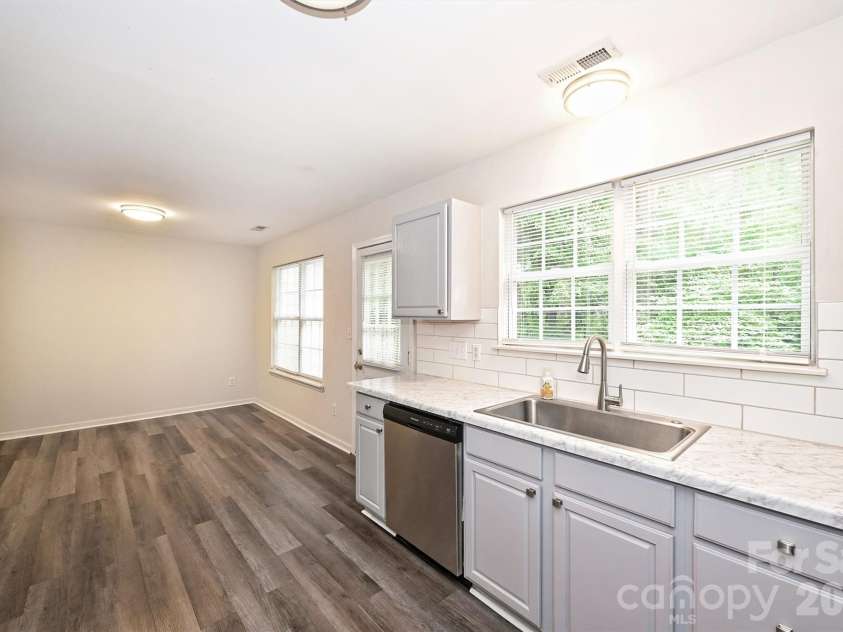 12048 Brownestone View Drive, Charlotte, NC 28269.  MLS# CAR4390682, YatesRealty ID 29500. 