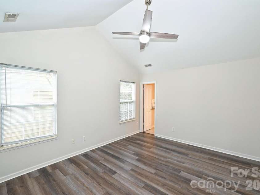 12048 Brownestone View Drive, Charlotte, NC 28269.  MLS# CAR4390682, YatesRealty ID 29500. 