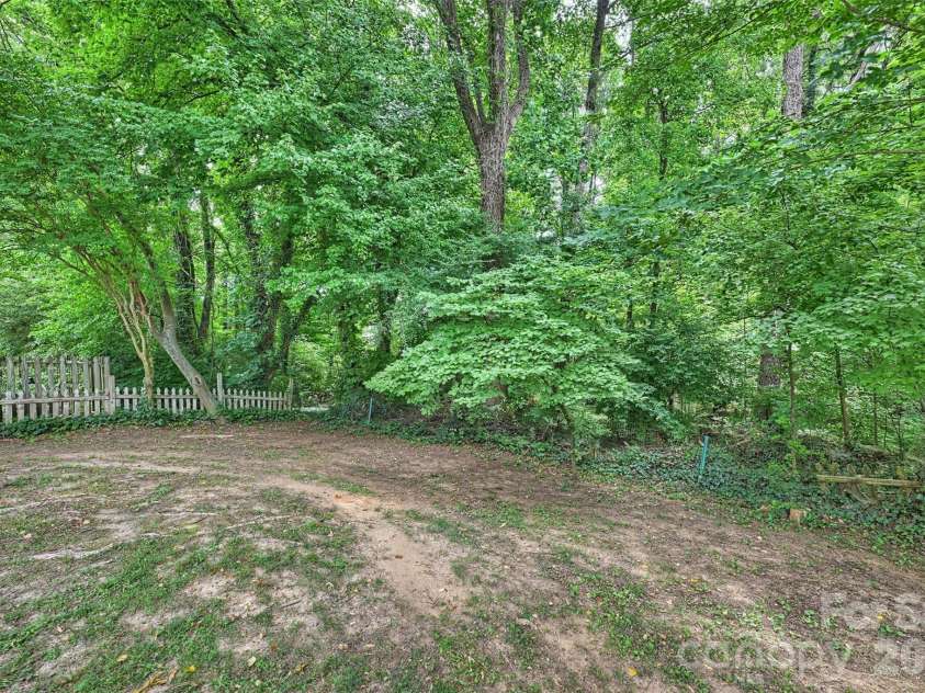12048 Brownestone View Drive, Charlotte, NC 28269.  MLS# CAR4390682, YatesRealty ID 29500. 